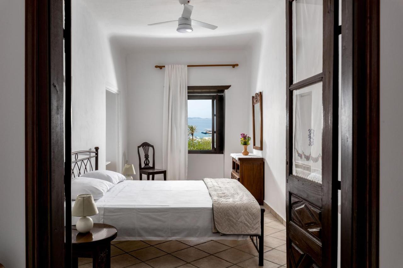 Castle Memories Aparthotel Naxos City ภายนอก รูปภาพ